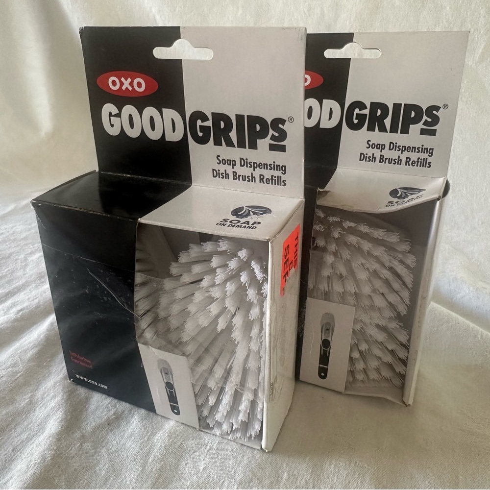 Lot of 2 - OXO Good Grips soap dispensing brush refills 2 pack In Box